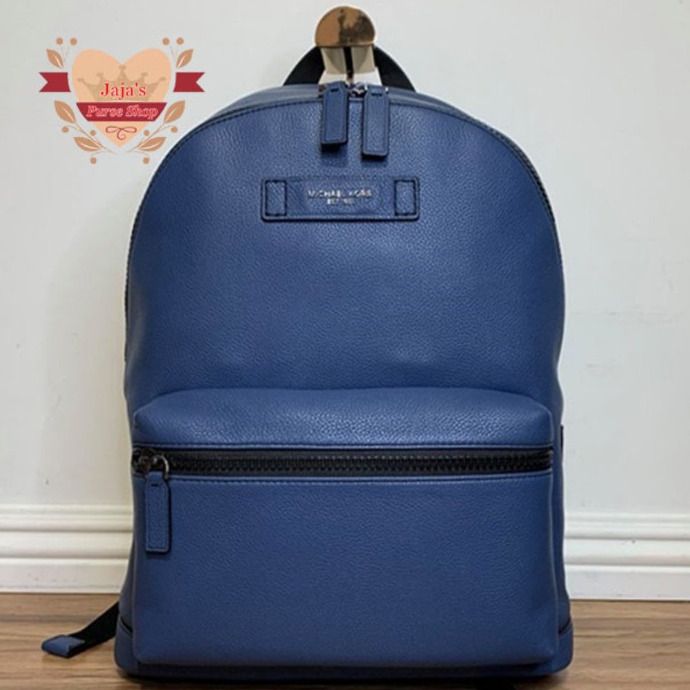 ❤️❤️❤️❤️SOLD❤️❤️❤️❤️💙Michael Kors Leather Backpack💙 - Picture 1 of 17